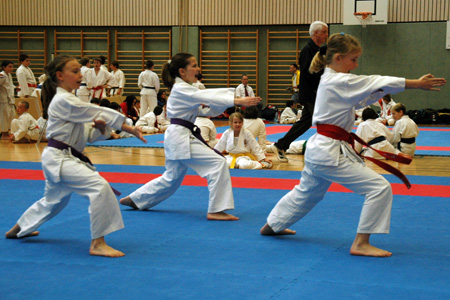 Kata-Team_0305.jpg