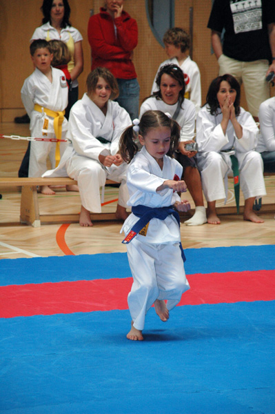 LM-Kata_2007-04-21_0044.jpg